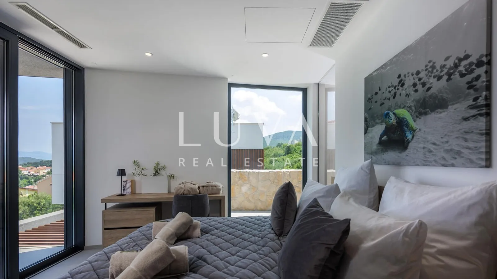 Vrbnik, Krk, Villa mit Pool zur Langzeitmiete