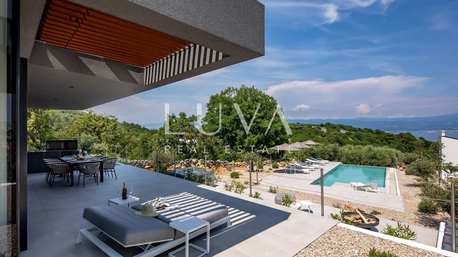 Vrbnik, Krk, Villa mit Pool zur Langzeitmiete