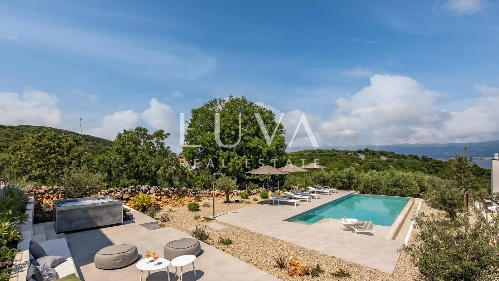 Vrbnik, Krk, Villa mit Pool zur Langzeitmiete