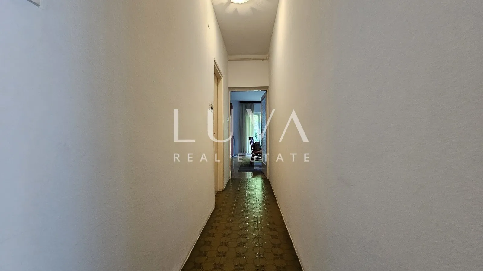 Zagreb, Kraljevec, obiteljska kuća 260m2 na prodaju
