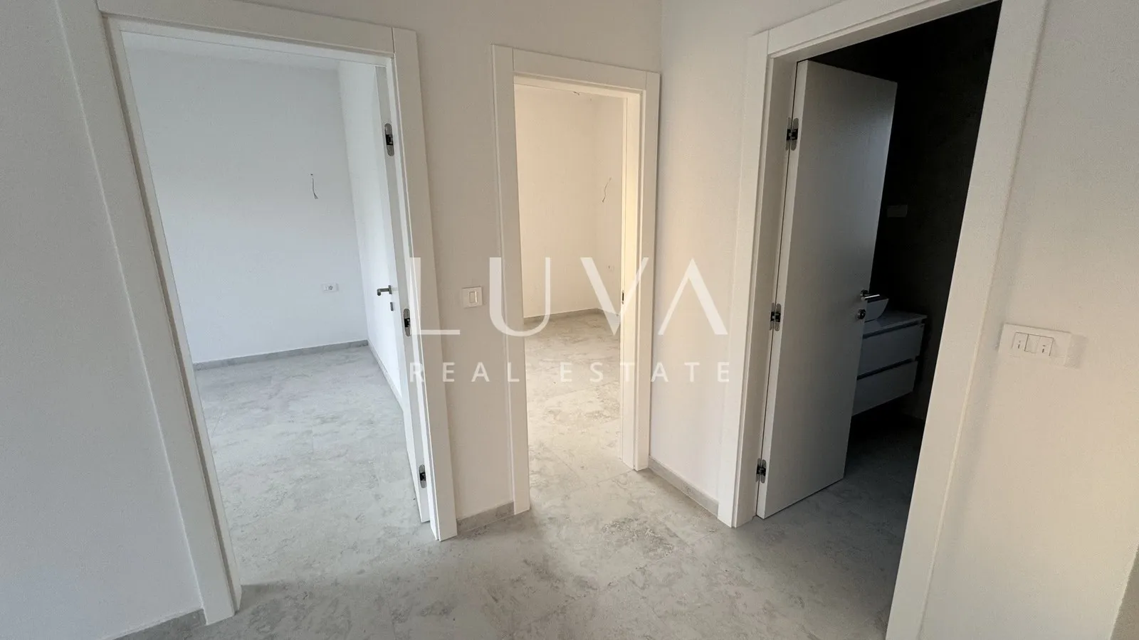 Istrien, Tar, moderne Erdgeschosswohnung mit Garten, 88,16 m2