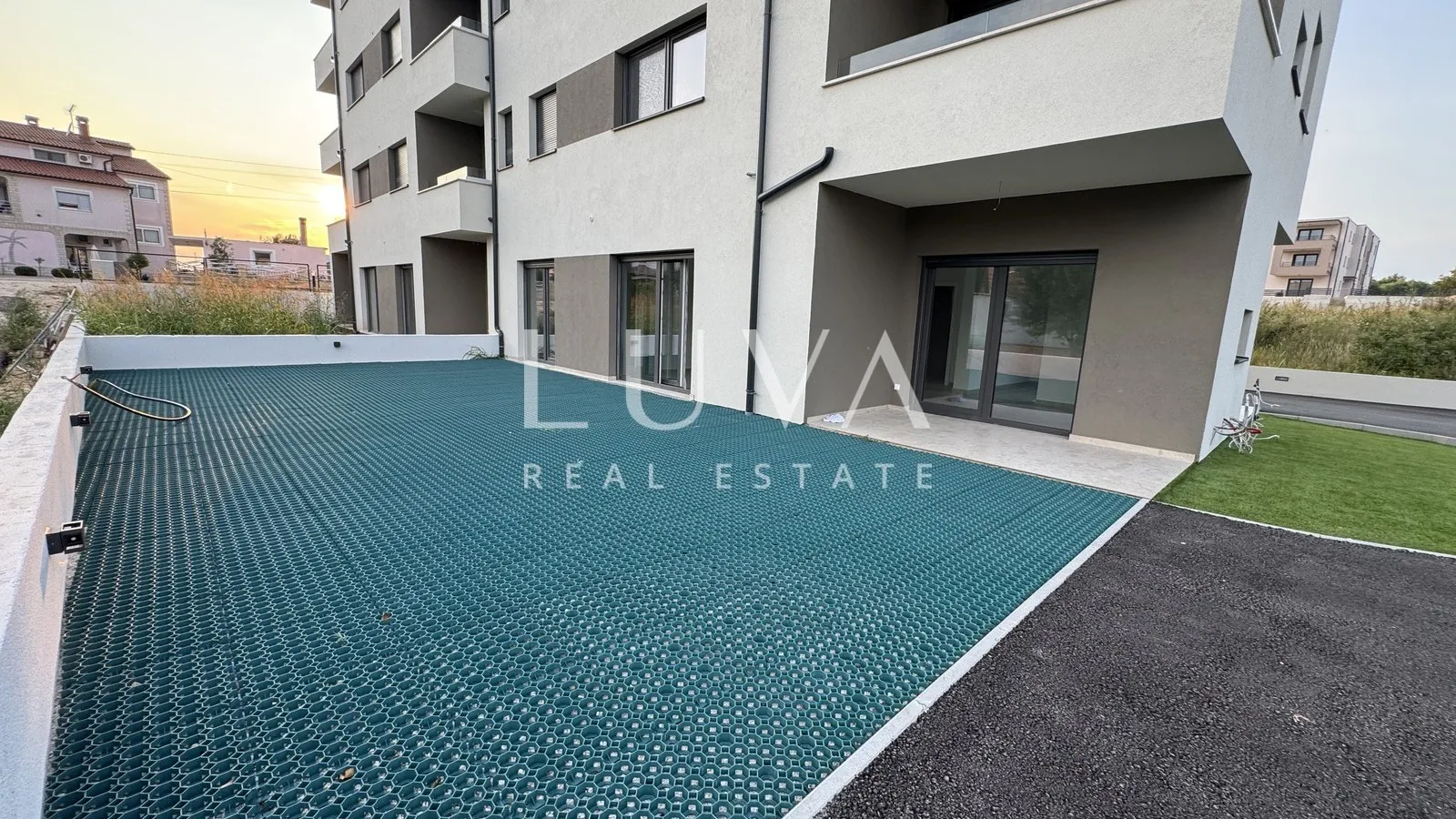 Istrien, Tar, moderne Erdgeschosswohnung mit Garten, 76,27 m2
