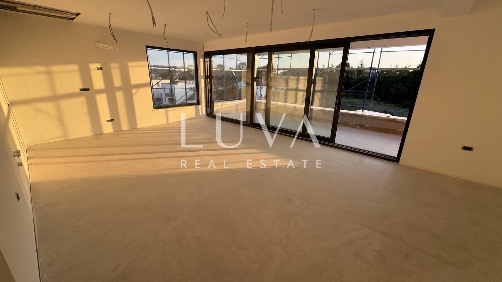 Istrien, Poreč, moderne Penthouse-Wohnung mit Dachterrasse, 181,45 m2