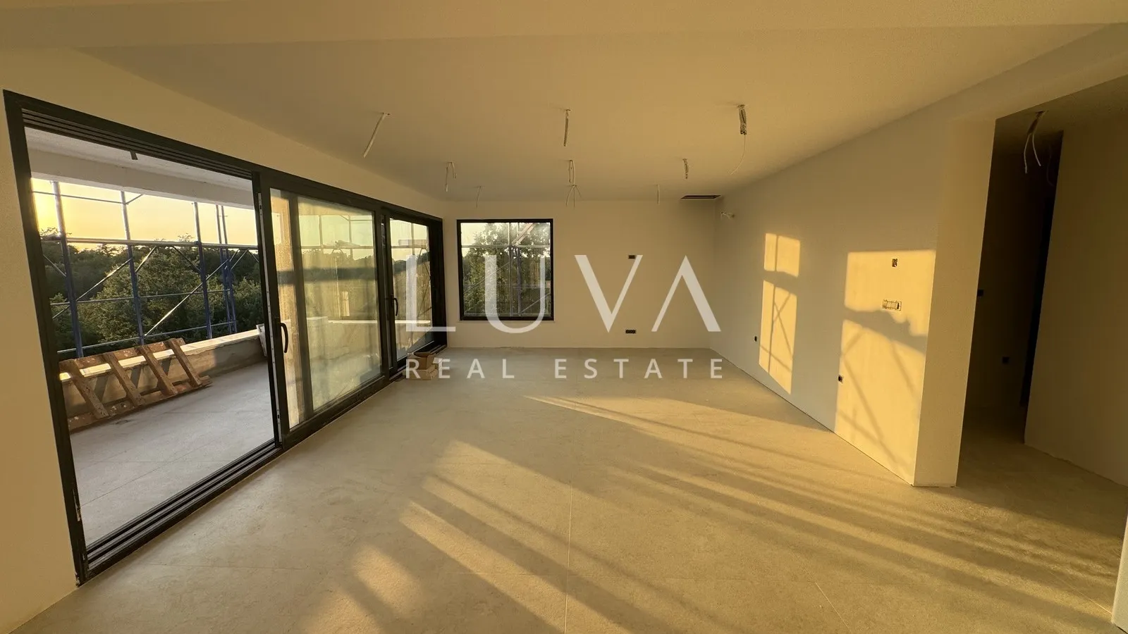 Istrien, Poreč, moderne Penthouse-Wohnung mit Dachterrasse, 181,45 m2