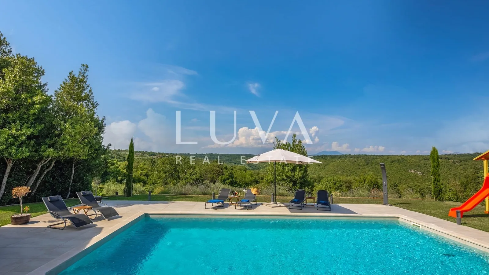 Labin, Istra, luksuzna vila s bazenom na prodaju