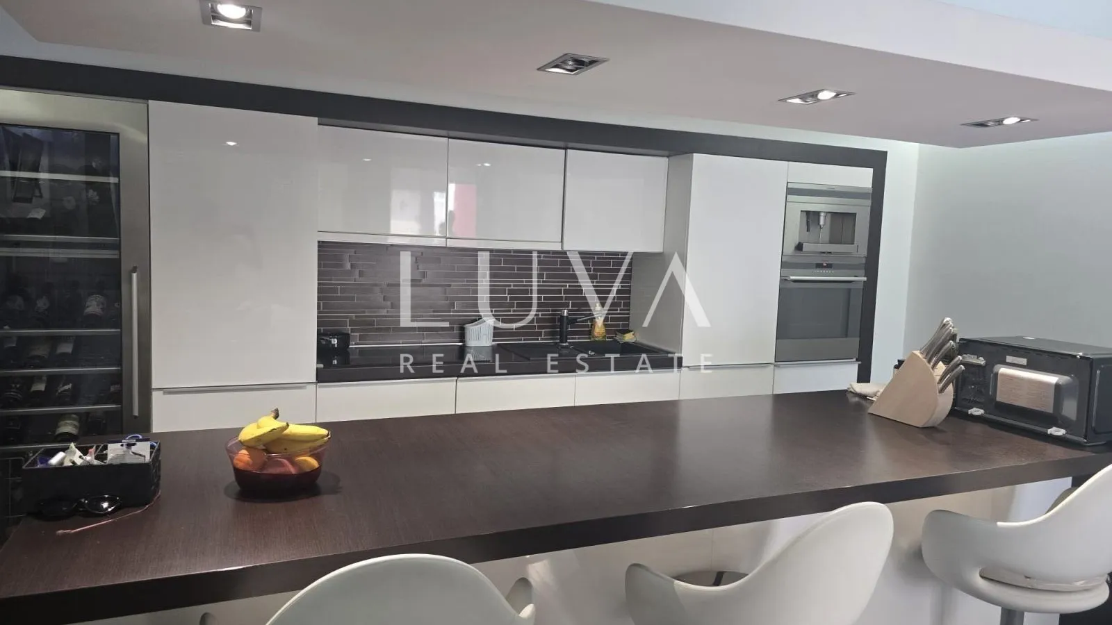 Zagreb, Vrbani, luksuzan trosoban stan 92m2, prodaja