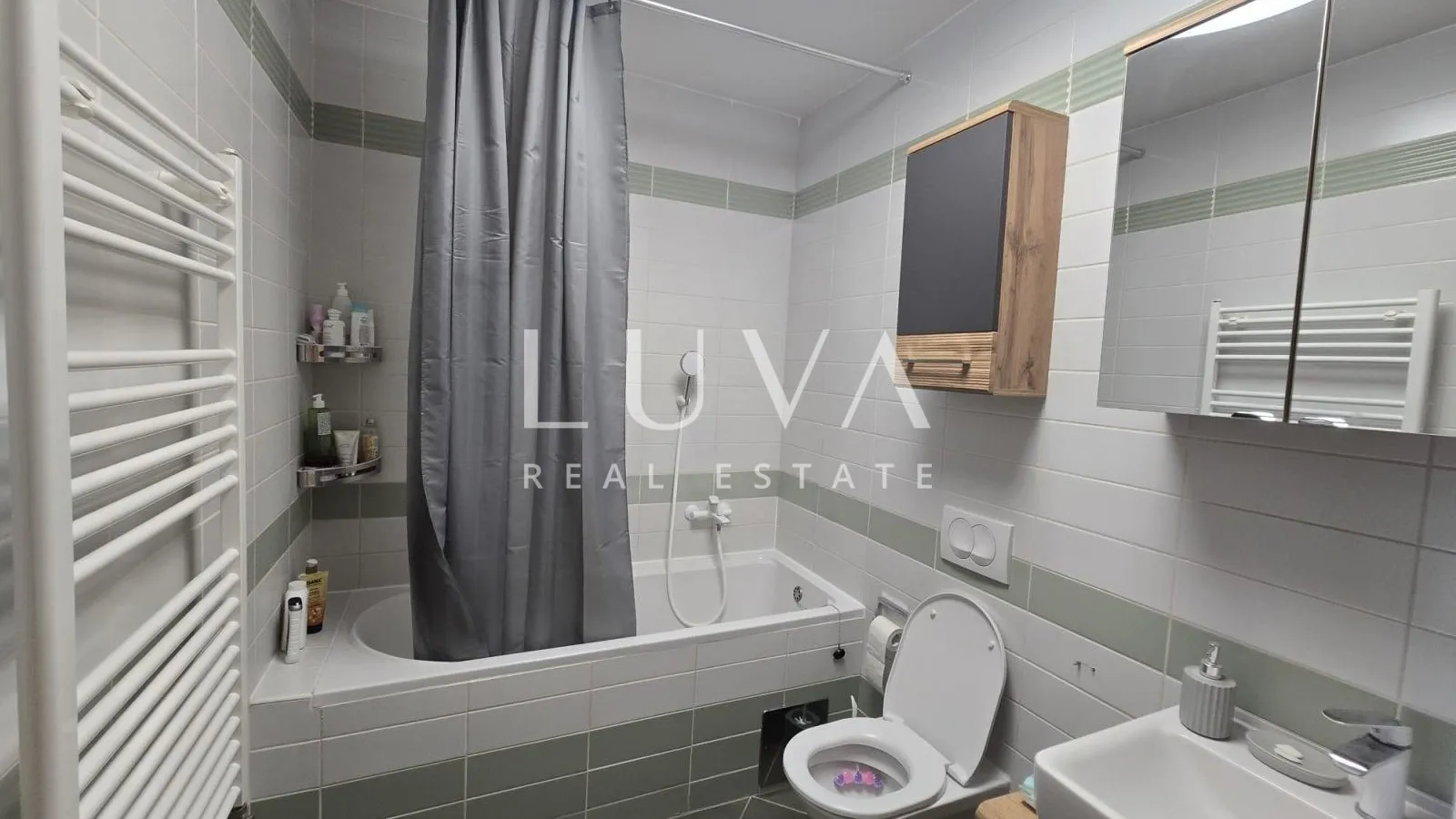 Zagreb, Vrbani, luksuzan trosoban stan 92m2, prodaja