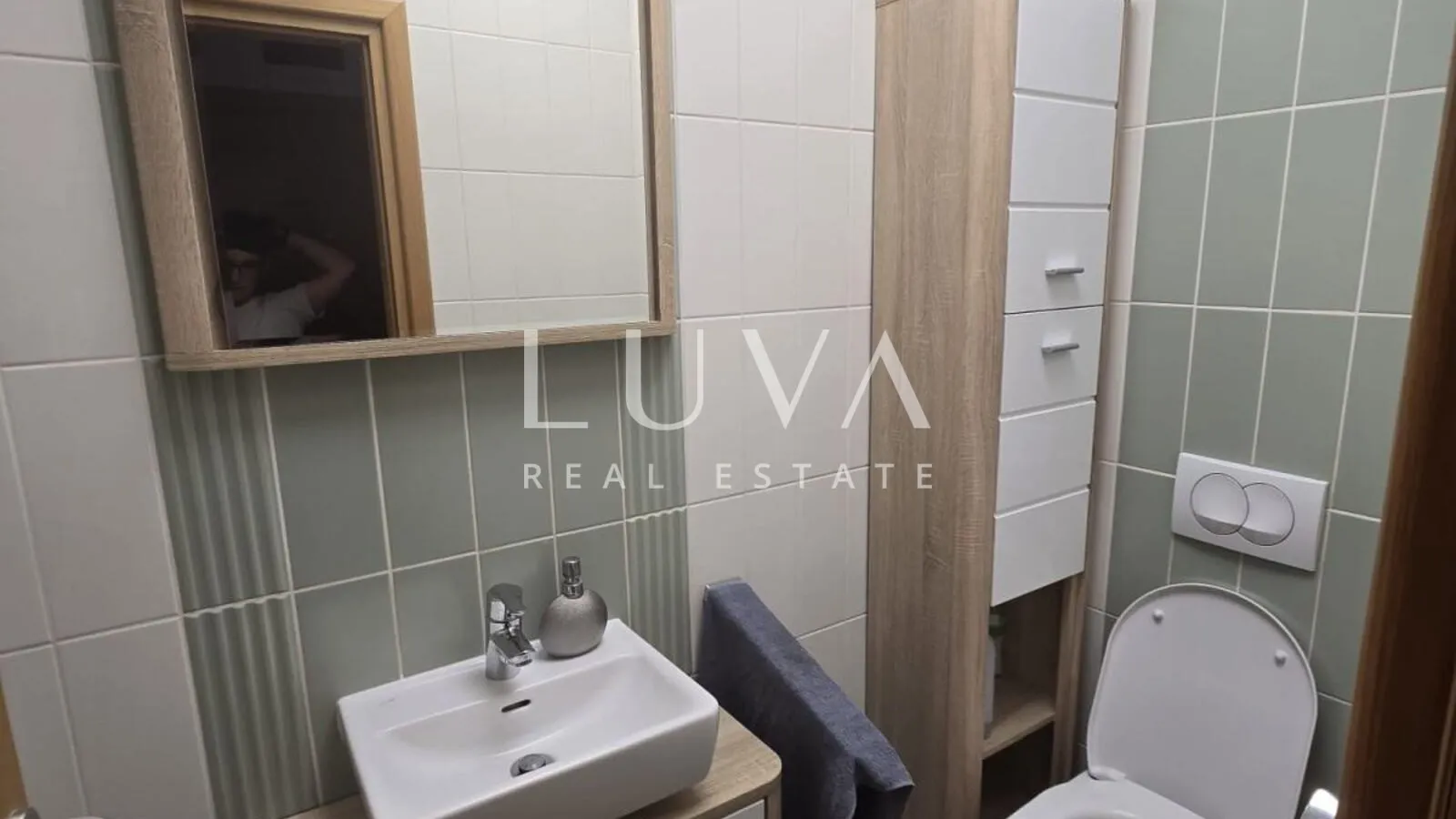 Zagreb, Vrbani, luksuzan trosoban stan 92m2, prodaja