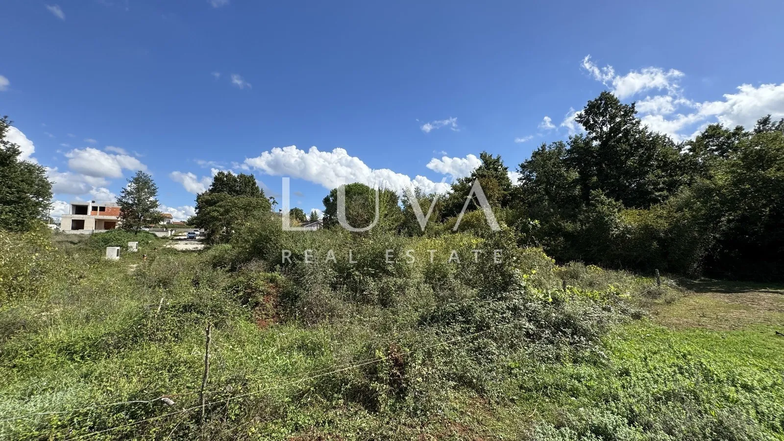 Istra, Poreč, građevinsko zemljište 926m2 na prodaju