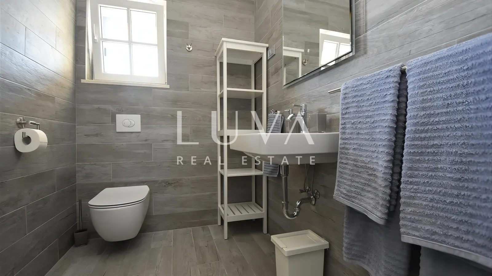 Luxury house 148m2 with a pool for sale, Murter Betina