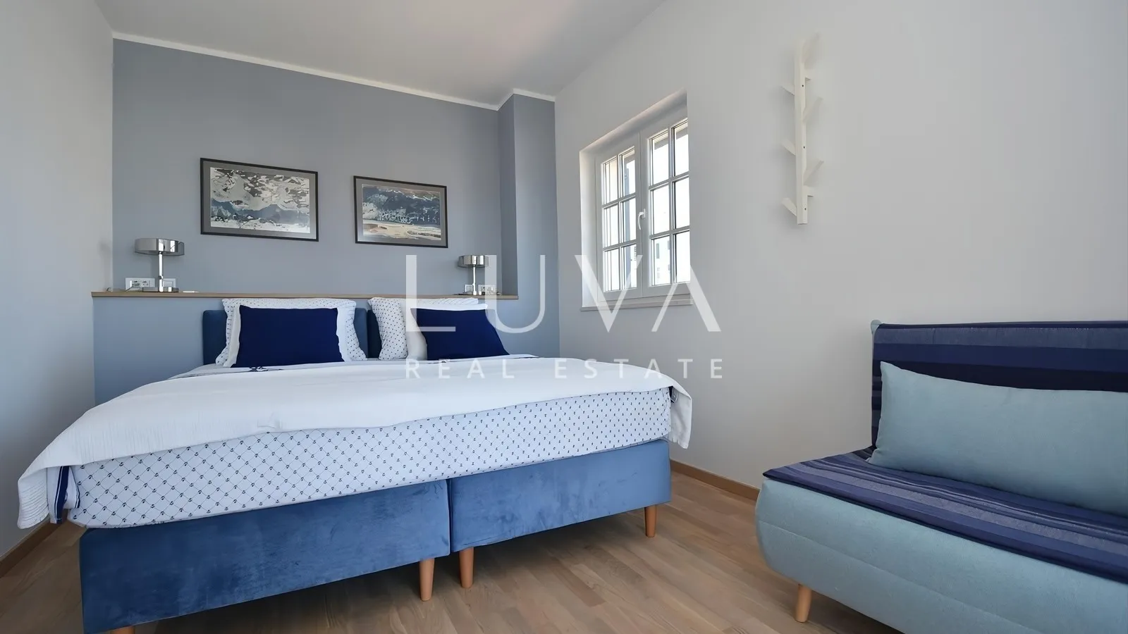 Luxury house 148m2 with a pool for sale, Murter Betina