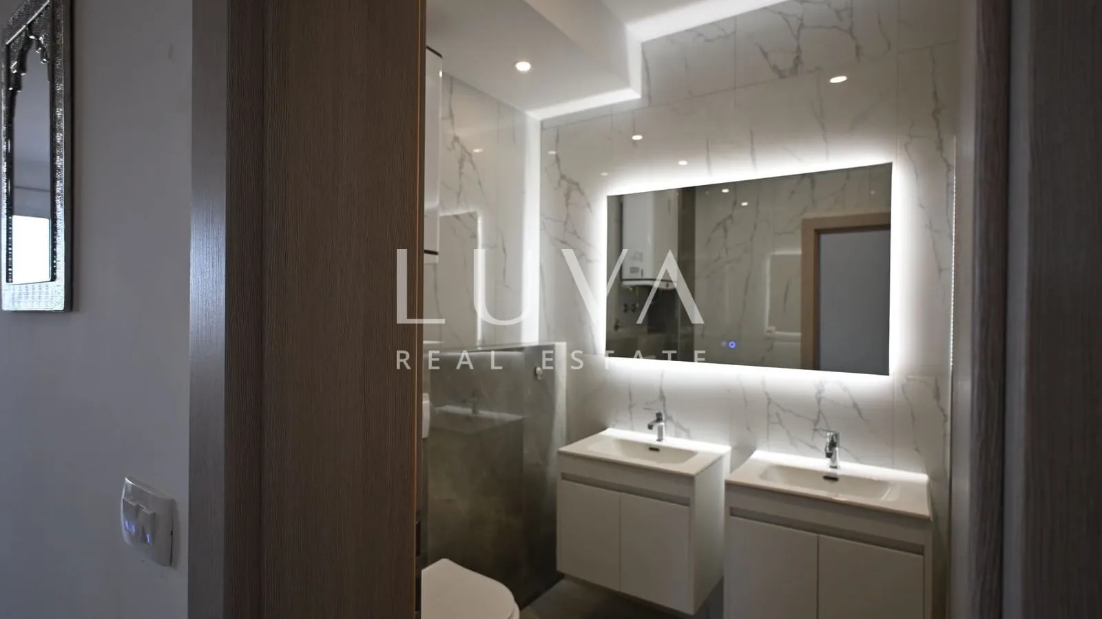 Marina, Trogir, apartman 75 m2 blizu mora na prodaju
