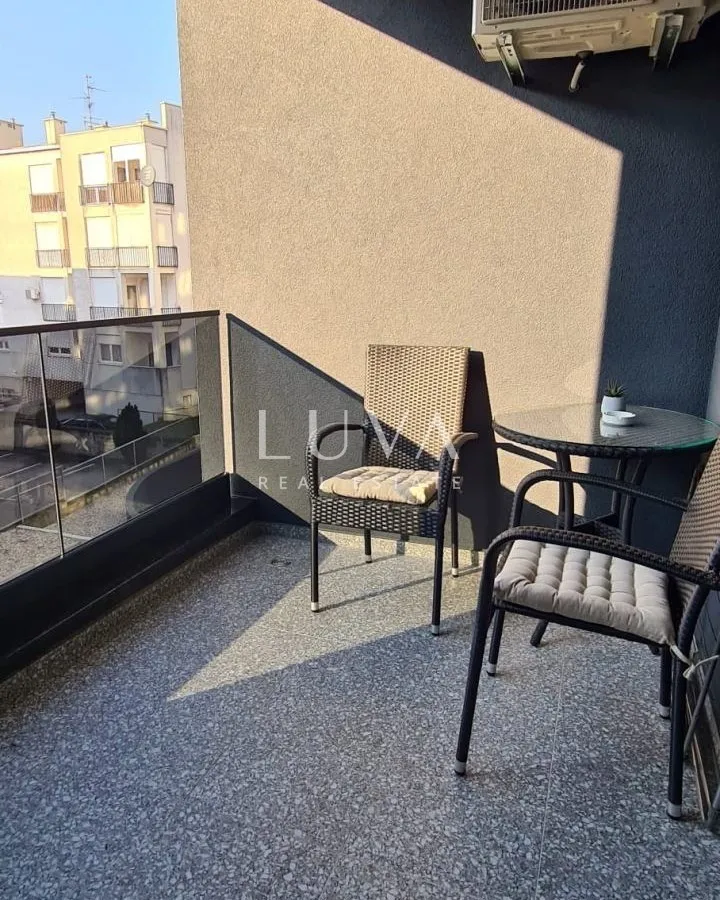 Zagreb, Špansko, luksuzno uređen 2s stan 44 m2 na prodaju