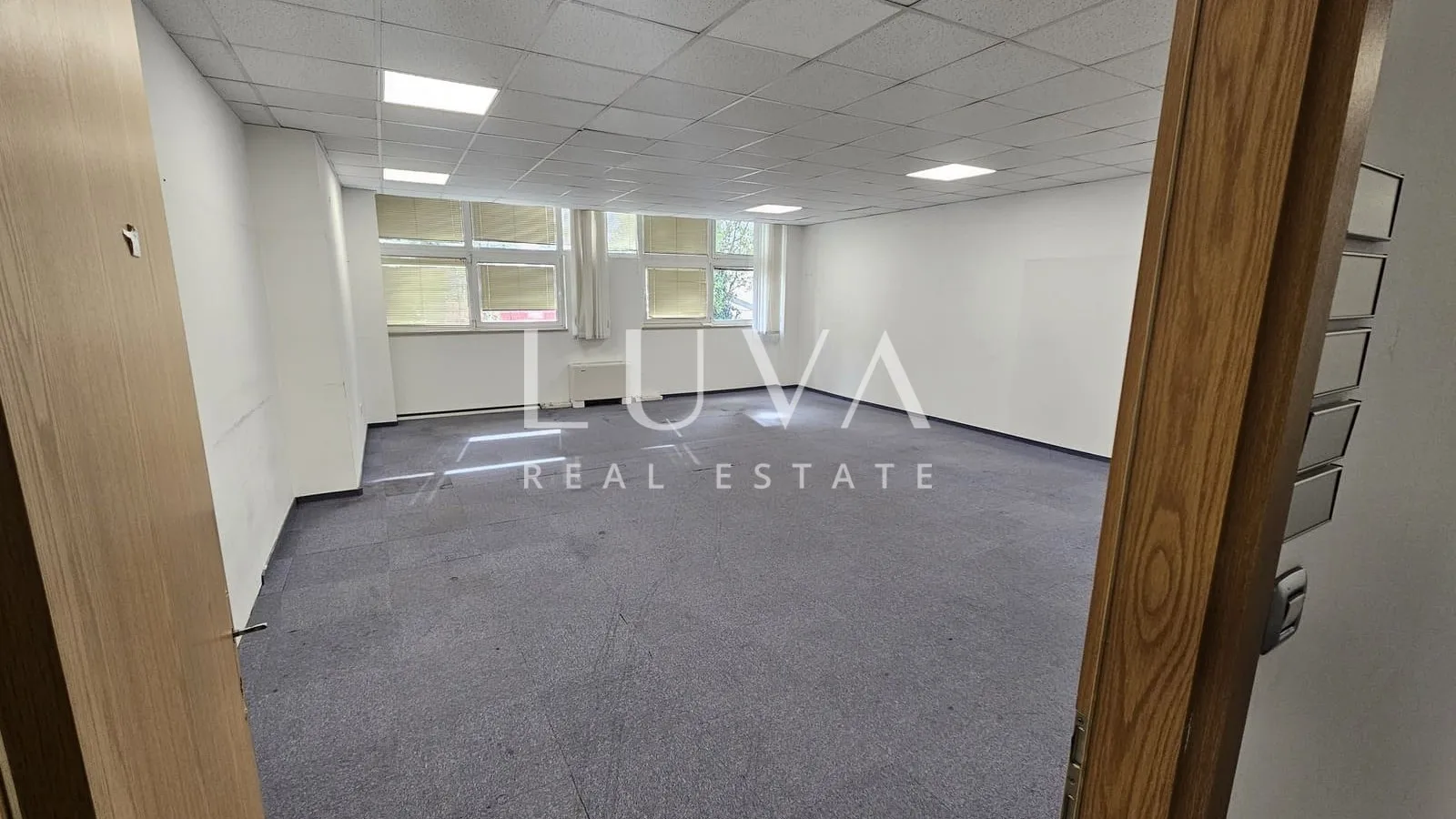 Zagreb, Žitnjak, Bürofläche zur Miete, 1.100 m²