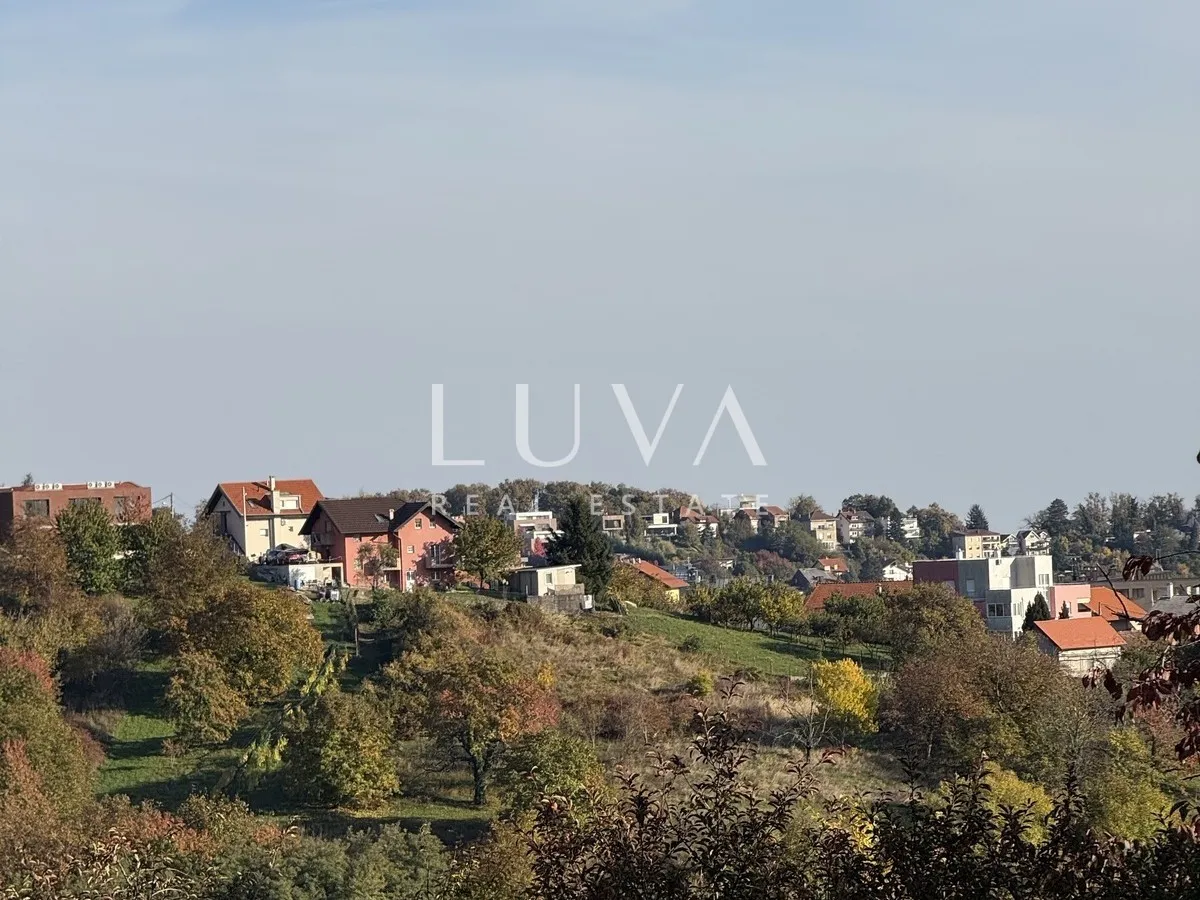Zagreb, Mikulići, građevinsko zemljište s panoramskim pogledom, prodaja