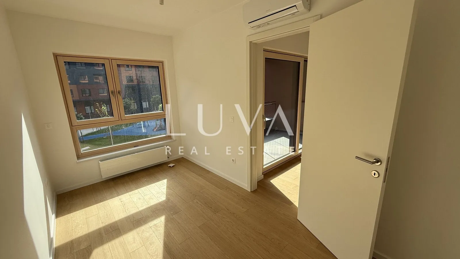 Zagreb, Črnomerec, moderni četverosobni stan s balkonom, 91,19m2
