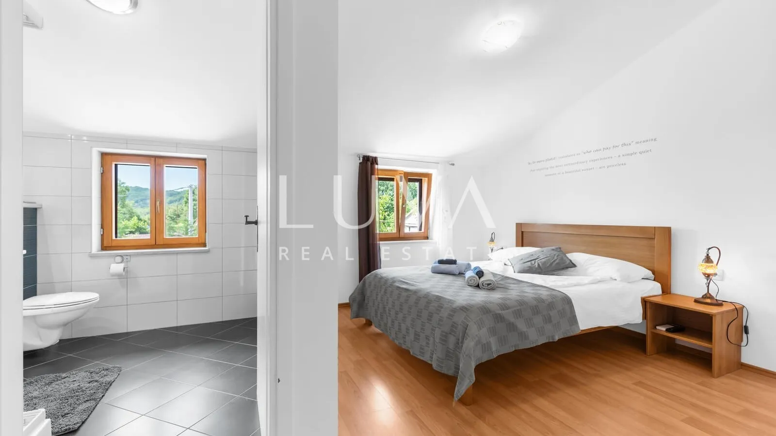 Istria, Pićan, villa with pool and tennis court for sale