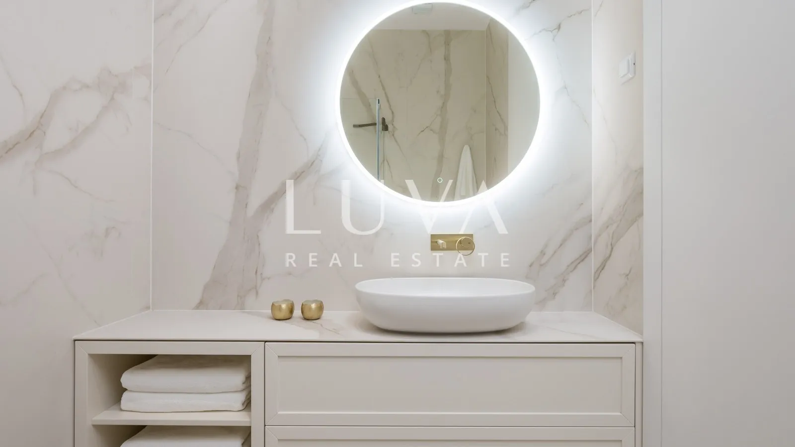 Opatija, strogi centar, luksuzan stan  91,67 m2 na prodaju