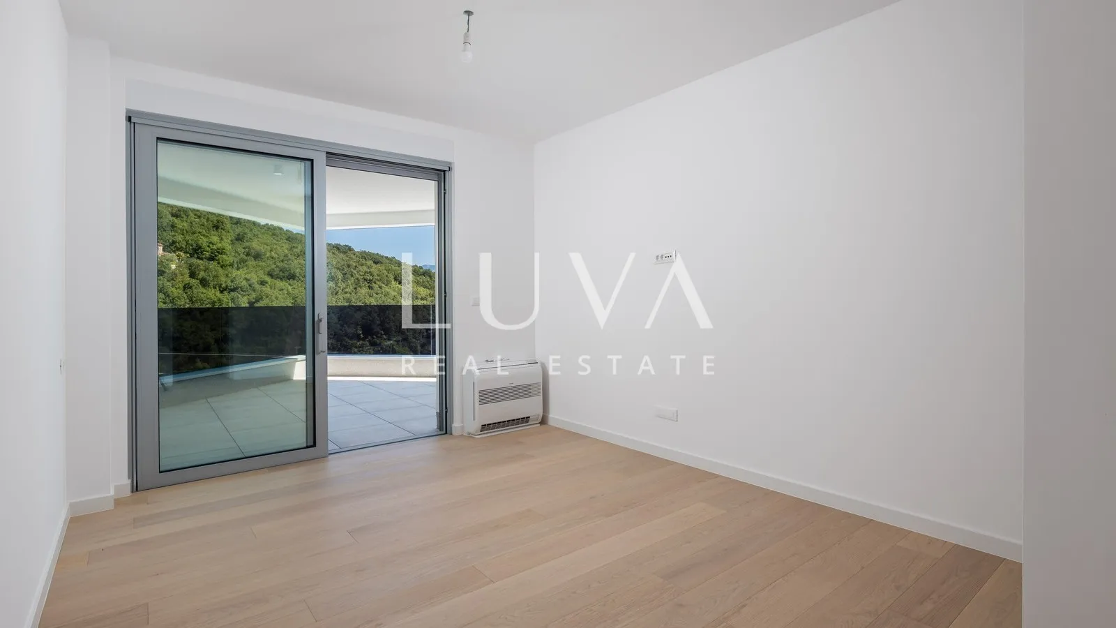 Opatija, luxury new building with sea view, apartment NFA 235.95 m²