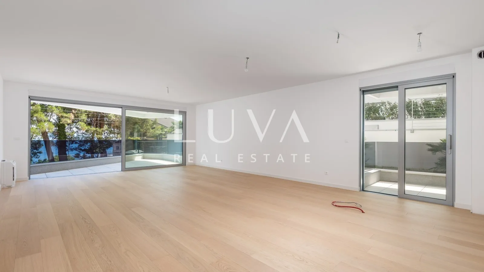 Opatija, luksuzna novogradnja s vrtom, stan NKP 134,33 m2