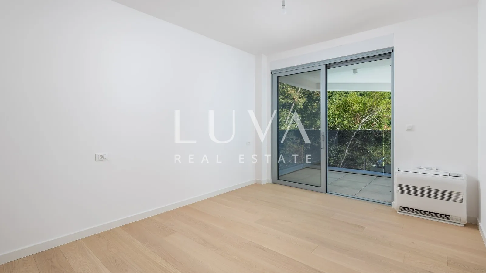 Opatija, luxury new building with garden, apartment NFA 125.81 m²