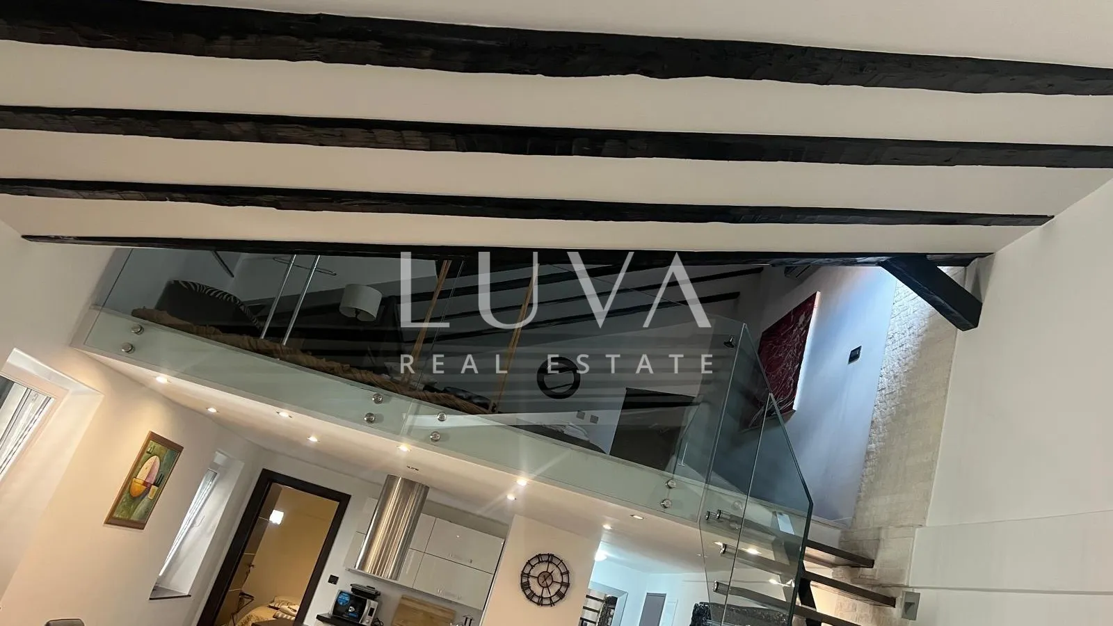 Šibenik, ekskluzivan stan 90 m2 s galerijom u srcu grada