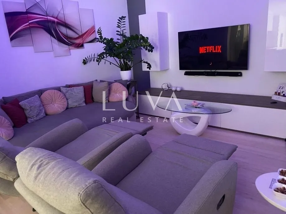 Osijek, Gornji Grad, 3S moderan stan s wellnessom na prodaju