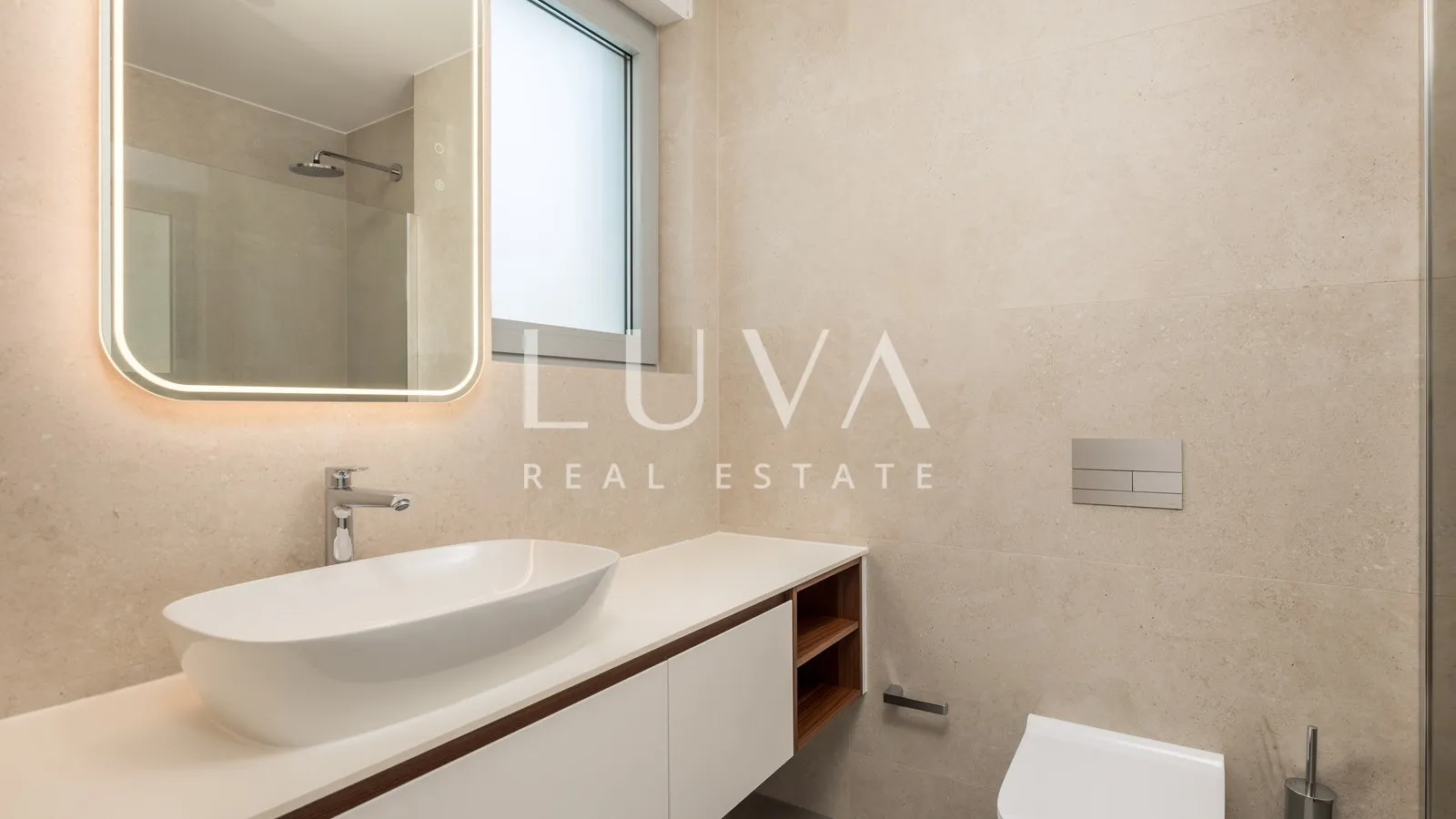 Opatija, luksuzna novogradnja s pogledom na more, stan NKP 99,95 m2