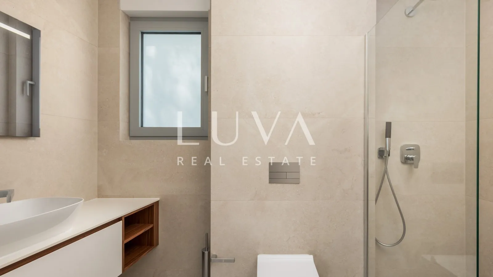 Opatija, luksuzna novogradnja s pogledom na more, stan NKP 99,95 m2