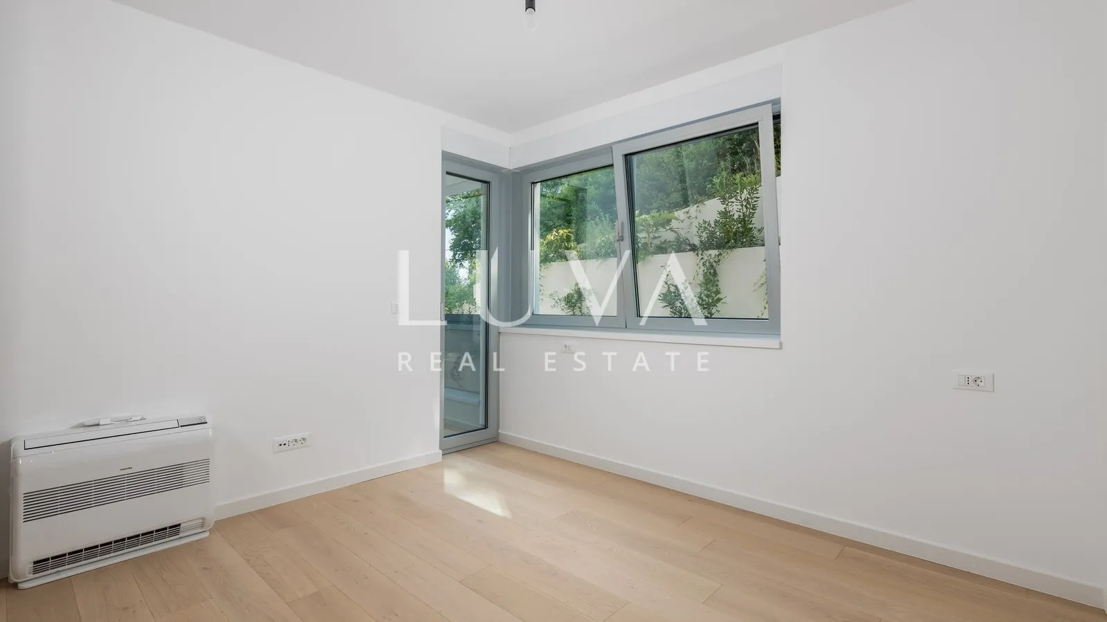 Opatija, luksuzna novogradnja s pogledom na more, stan NKP 99,95 m2
