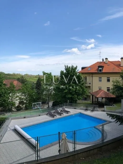 Zagreb, Gornje Prekrižje, 3s stan 70m2 s terasom 40m2 + 2 parkinga