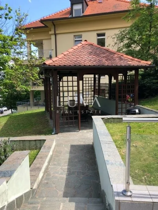 Zagreb, Gornje Prekrižje, 3s stan 70m2 s terasom 40m2 + 2 parkinga