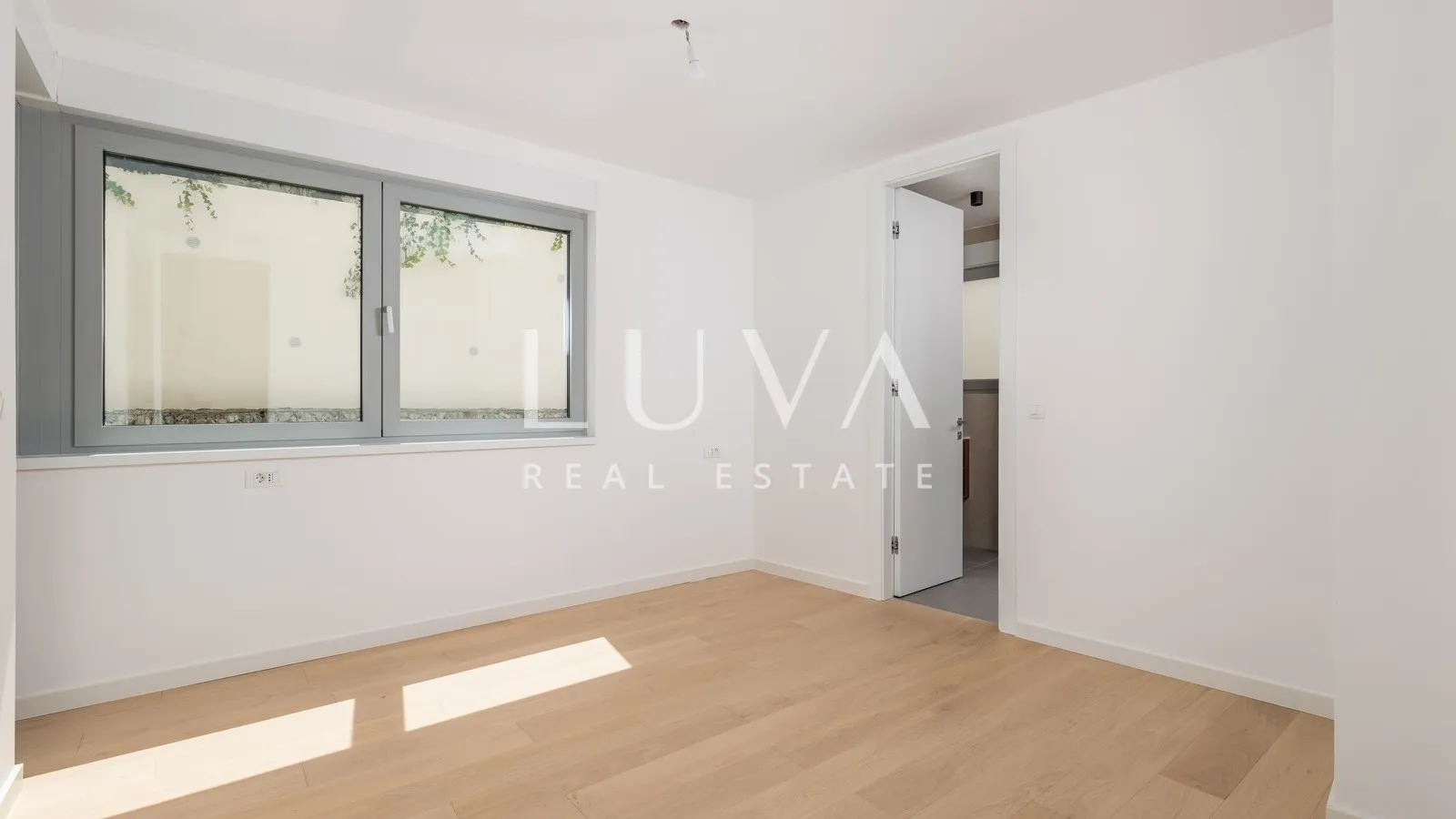 Opatija, luxury new building with sea view, apartment NFA 108.97 m²