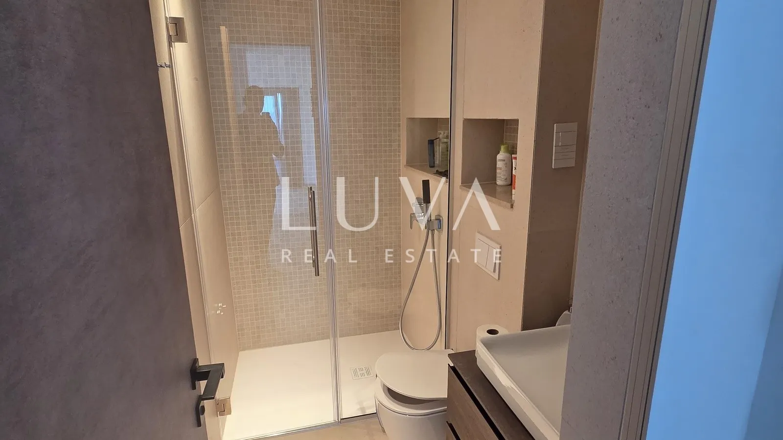 Split, Kučine, luksuzna vila s prekrasnim pogledom na Split, 310 m²