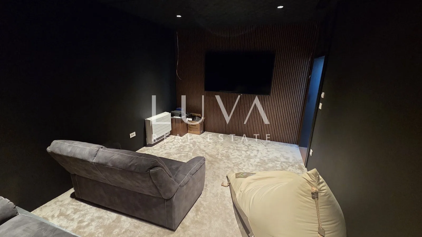 Split, Kučine, luksuzna vila s prekrasnim pogledom na Split, 310 m²