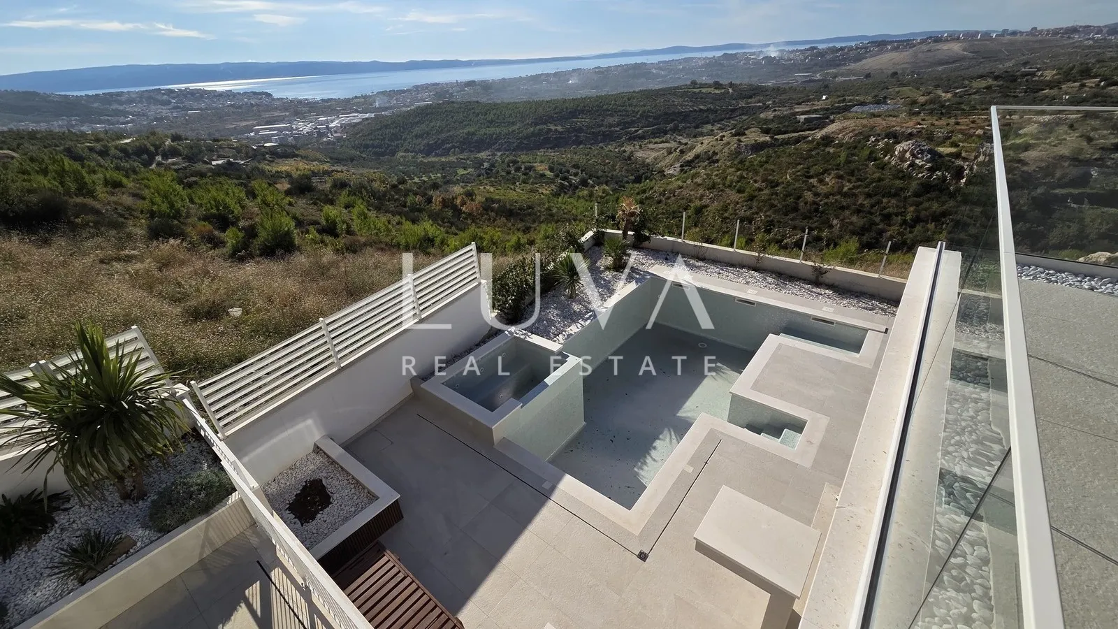 Split, Kučine, luksuzna vila s prekrasnim pogledom na Split, 310 m²