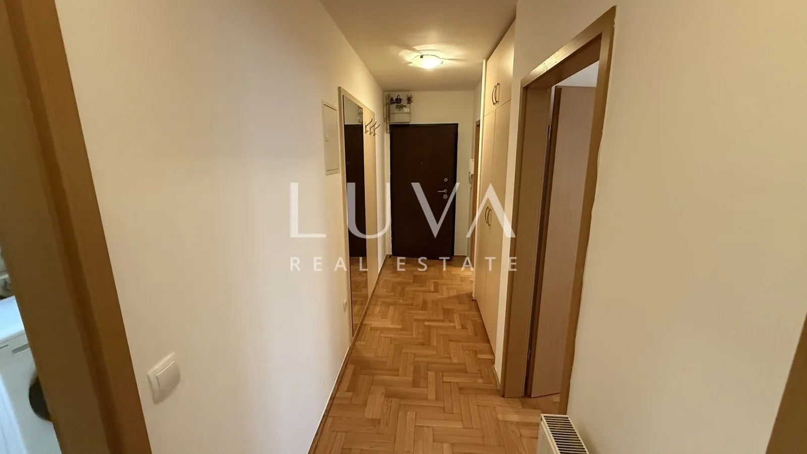 Zagreb, Malešnica, stan s dvije spavaće sobe na 1. katu, 60 m2