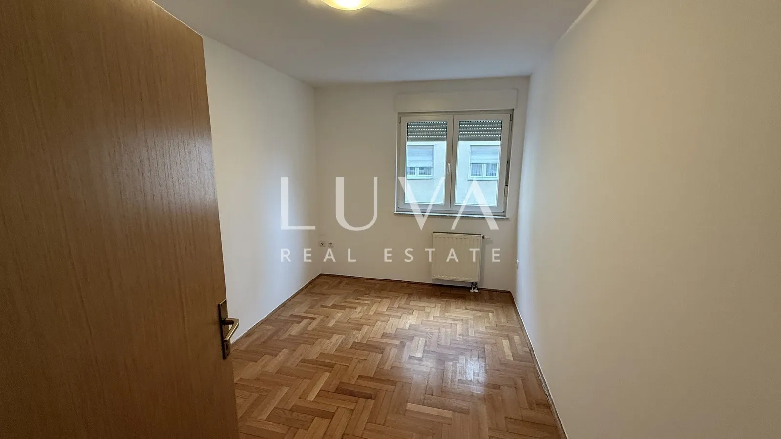 Zagreb, Malešnica, stan s dvije spavaće sobe na 1. katu, 60 m2