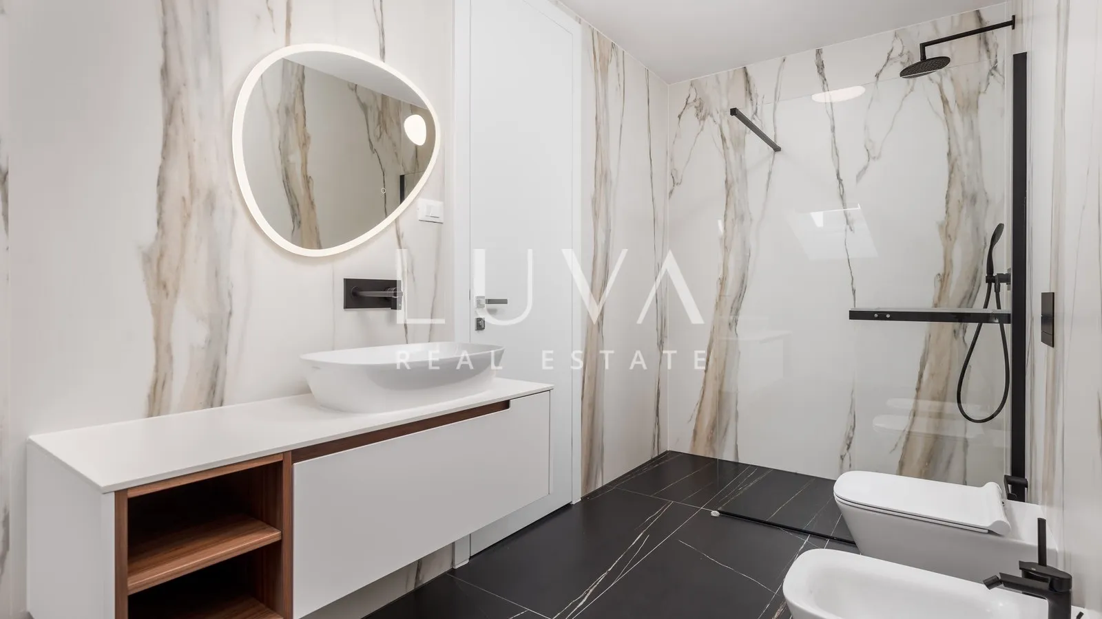 Opatija, luxury new building with sea view, apartment NFA 367.19 m²