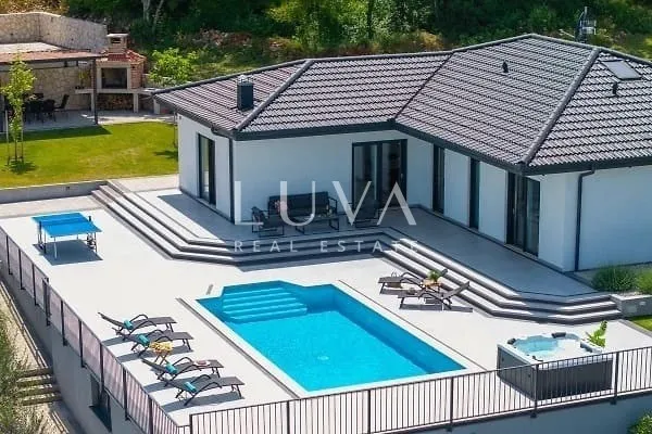 Imotski, modern house with a pool and panoramic view for sale, 165 m2