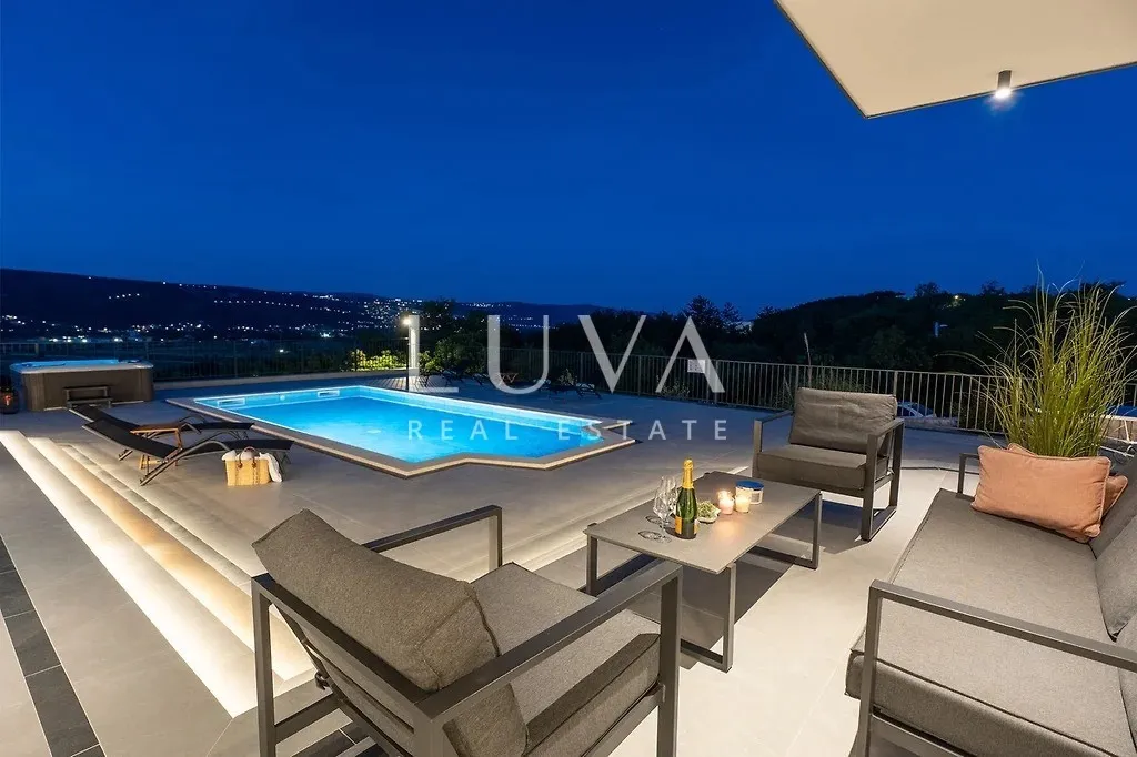 Imotski, modern house with a pool and panoramic view for sale, 165 m2