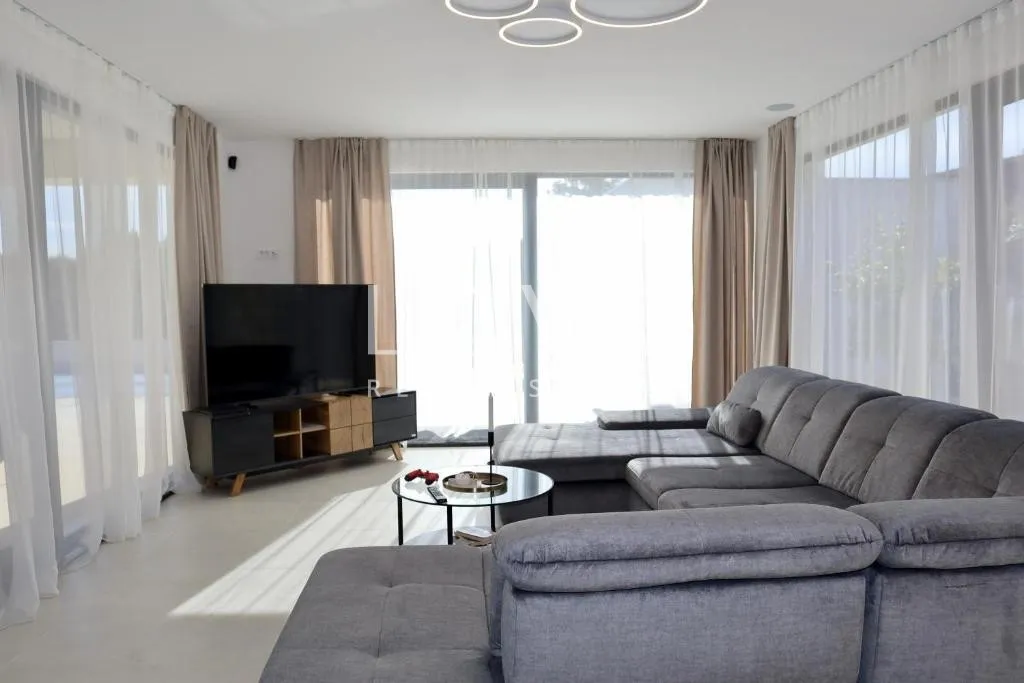 Šolta, Rogač, luxury villa with a pool by the sea for sale