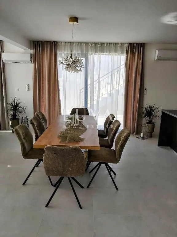 Šolta, Rogač, luxury villa with a pool by the sea for sale