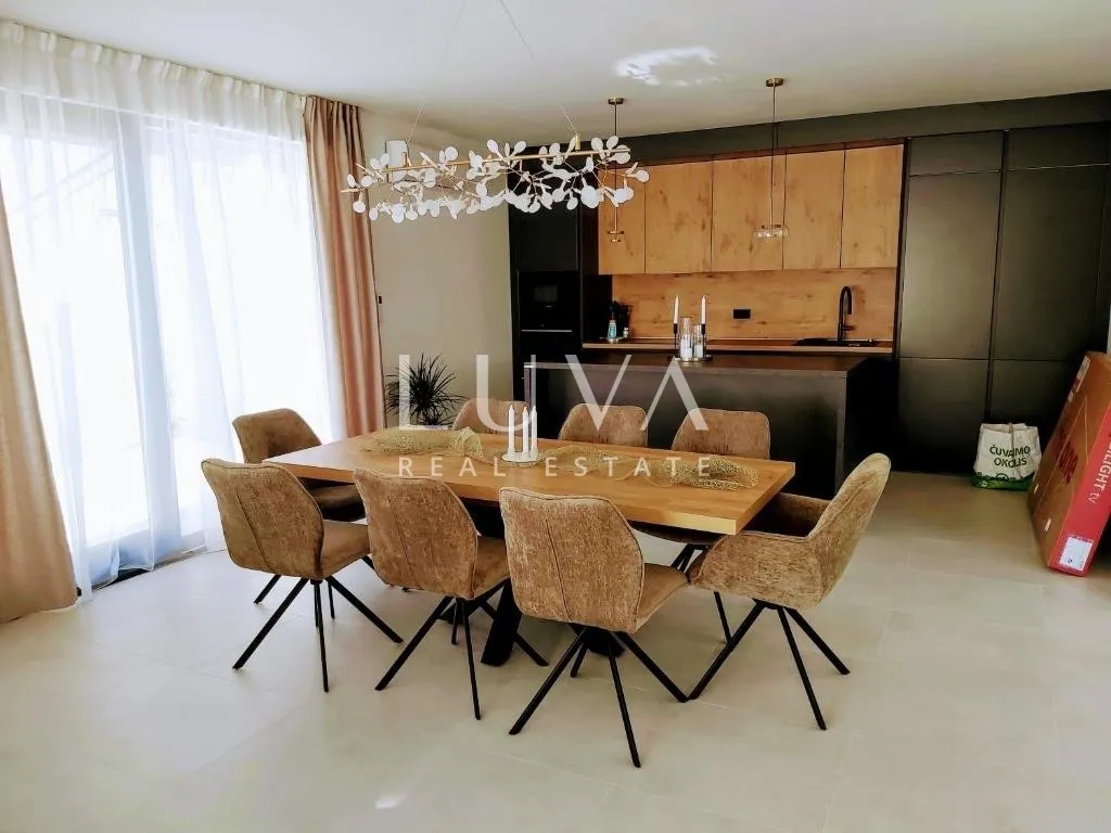 Šolta, Rogač, luxury villa with a pool by the sea for sale