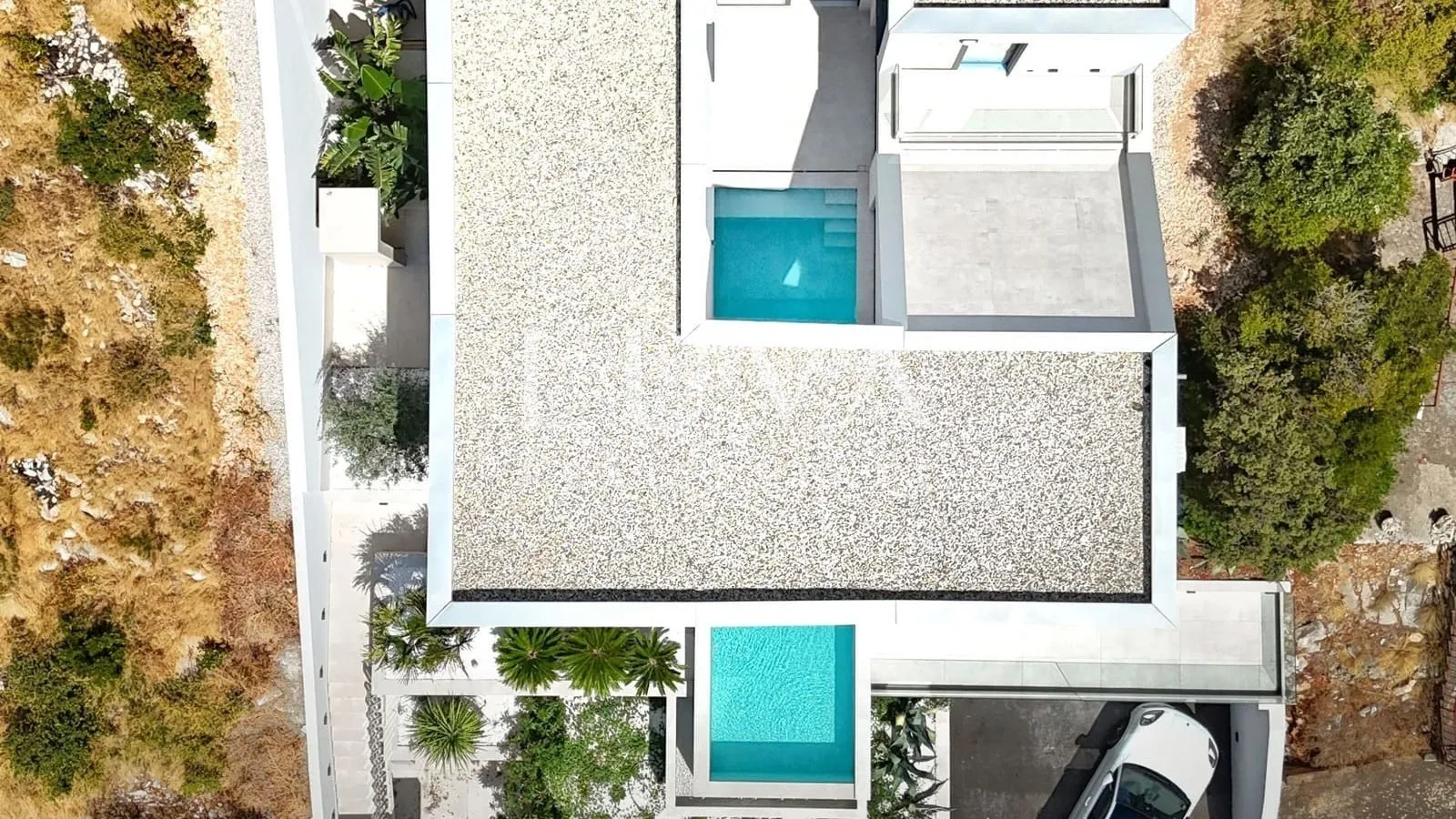 Korčula, luxury villa with pool by the sea for sale