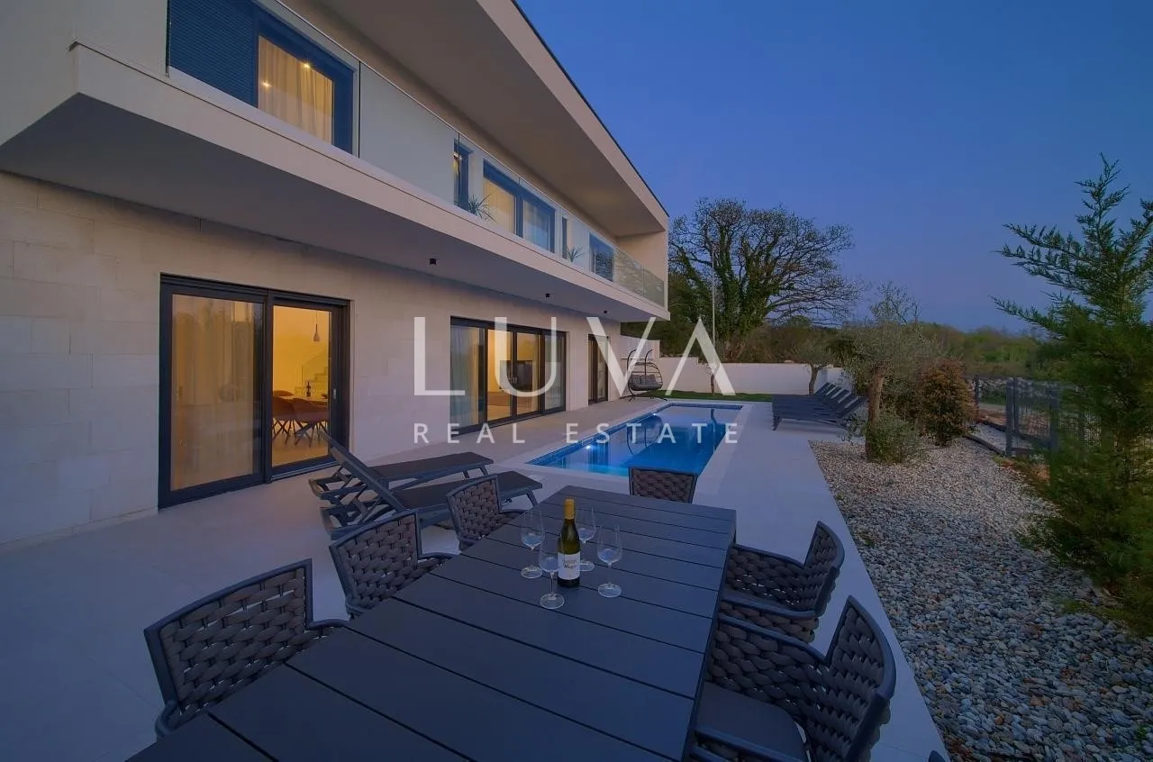 Krk Linardići Luxushaus mit Pool zum Verkauf