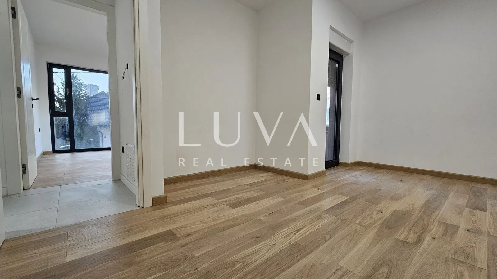 Zagreb, Trešnjevka: 300 m2 commercial building for Rent