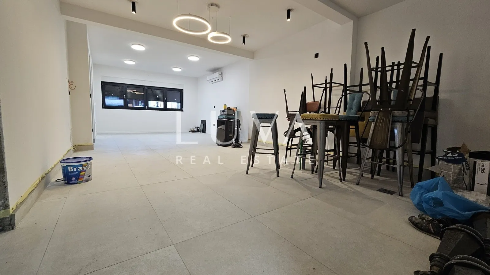 Zagreb, Trešnjevka: 300 m2 commercial building for Rent
