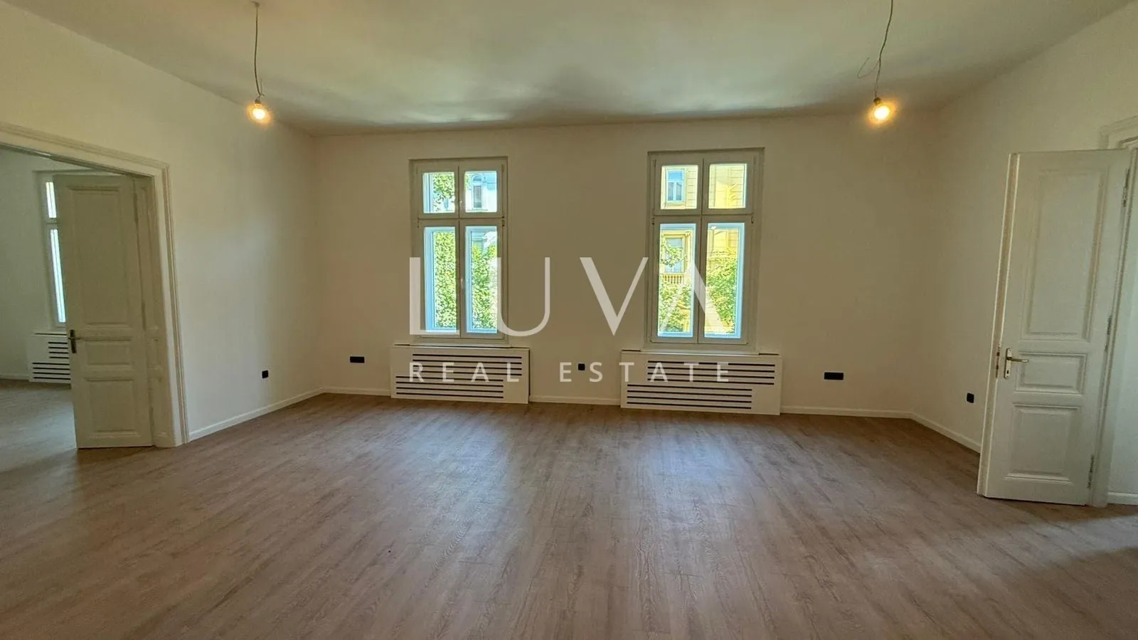 Zagreb, centar, stan 253 m2, investicija za najam