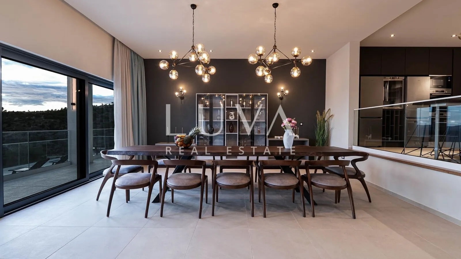 Brač, Einzigartige Luxusvilla am Meer 800 m²